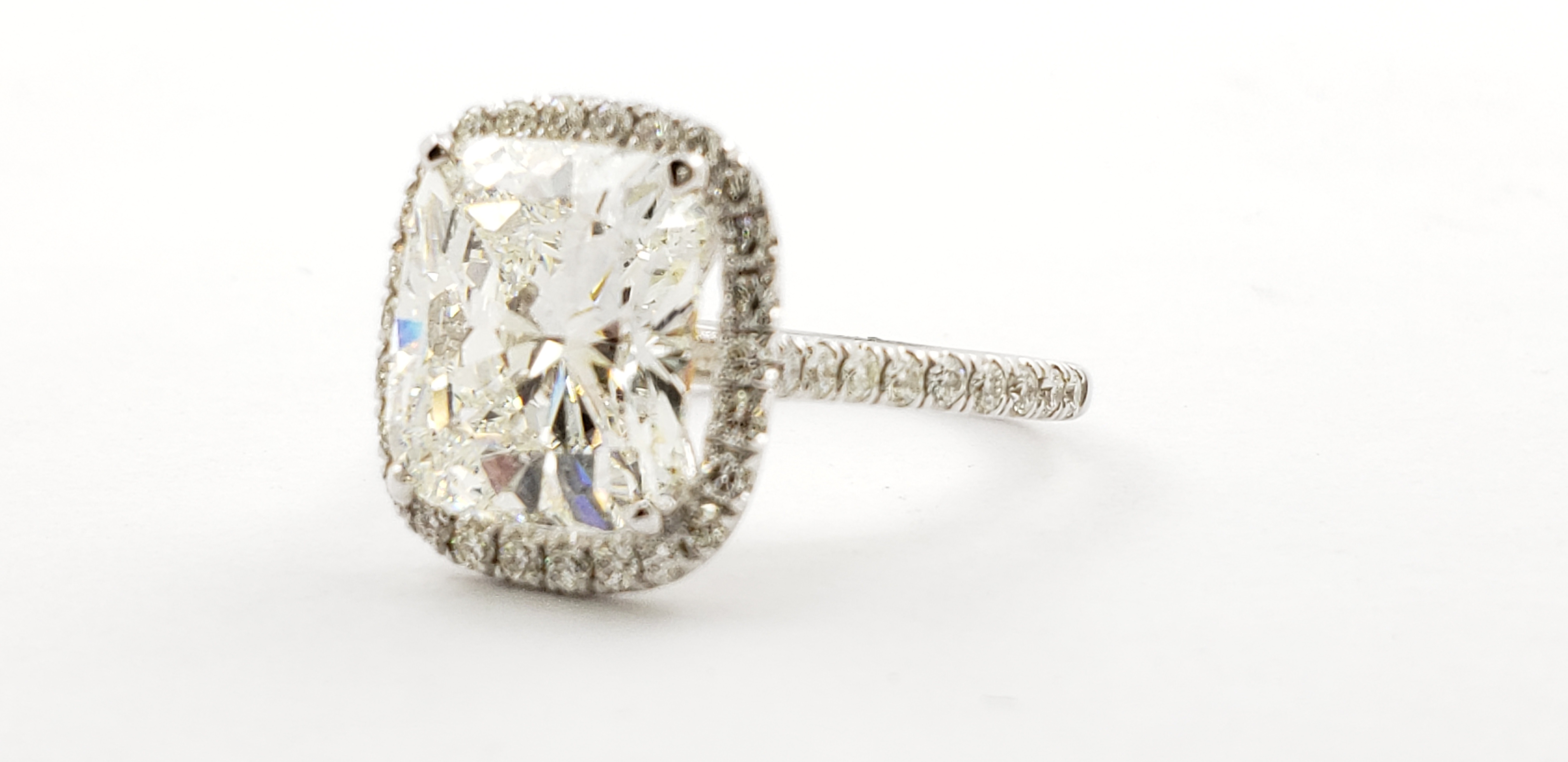 Cushion Halo Diamond Ring